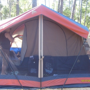 Site 2021 - 8 person cabin tent