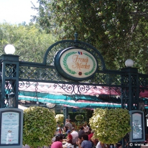 New-Orleans-Square-20