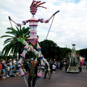 Tapestry of Nations Parade- Epcot - Puppets