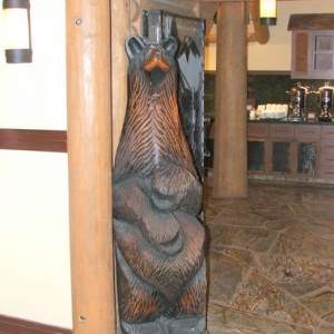 Concierge log cabin entrance