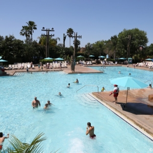 Coronado-Springs-Pools-008