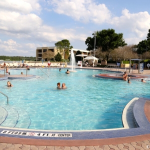 Contemporary-Resort-Pools-003