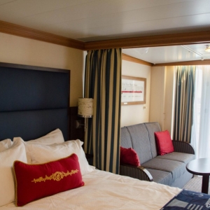 Category-5-Stateroom-001