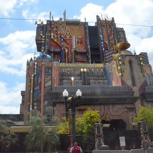 Guardians-of-the-Galaxy-Mission-Breakout-105