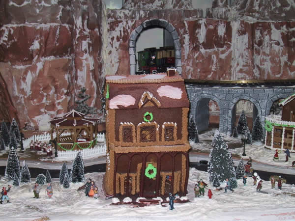 Christmas display at the Swan