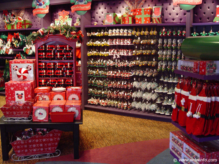 Days_of_Christmas_Store_070