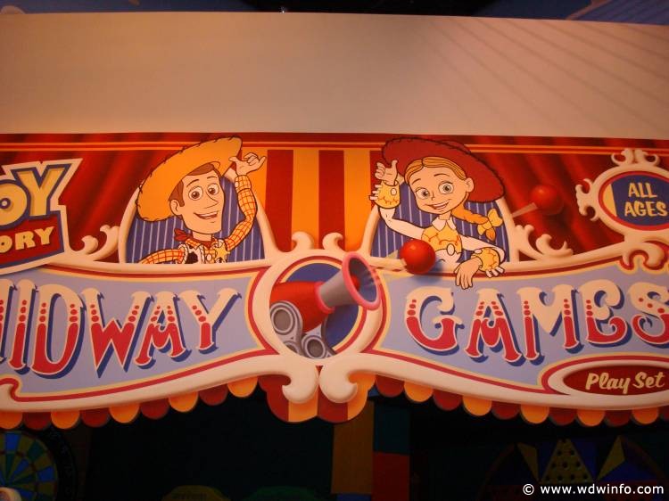 Pixar_Place_Toy-Story-Mania-08