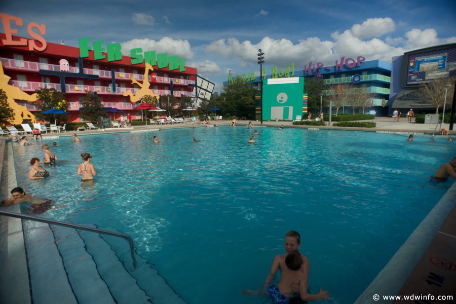 Pop-Century-Resort-Pools-031
