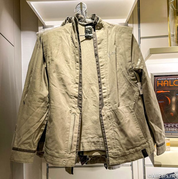 cargo-jacket-the-Chandrila-Collection-merchandise-store-2022-wdw-galactic-starcruiser-star-wars-hotel-media-preview-621x625.jpg