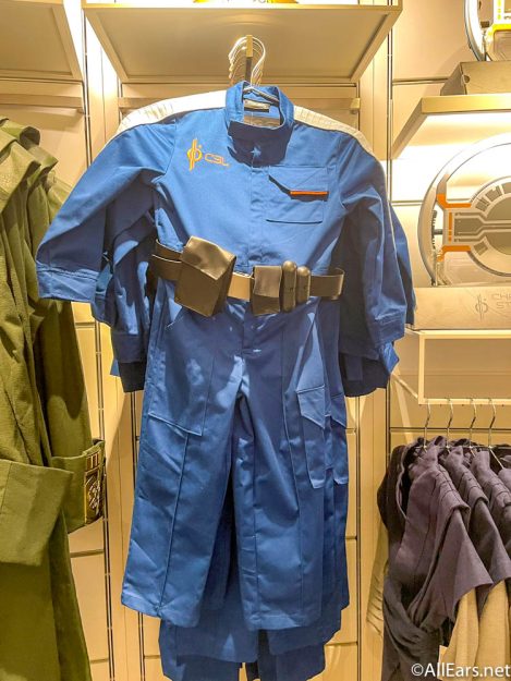chandrila-star-line-kids-suit-The-Chandrila-Collection-merchandise-store-2022-wdw-galactic-starcruiser-star-wars-hotel-media-preview-469x625.jpg