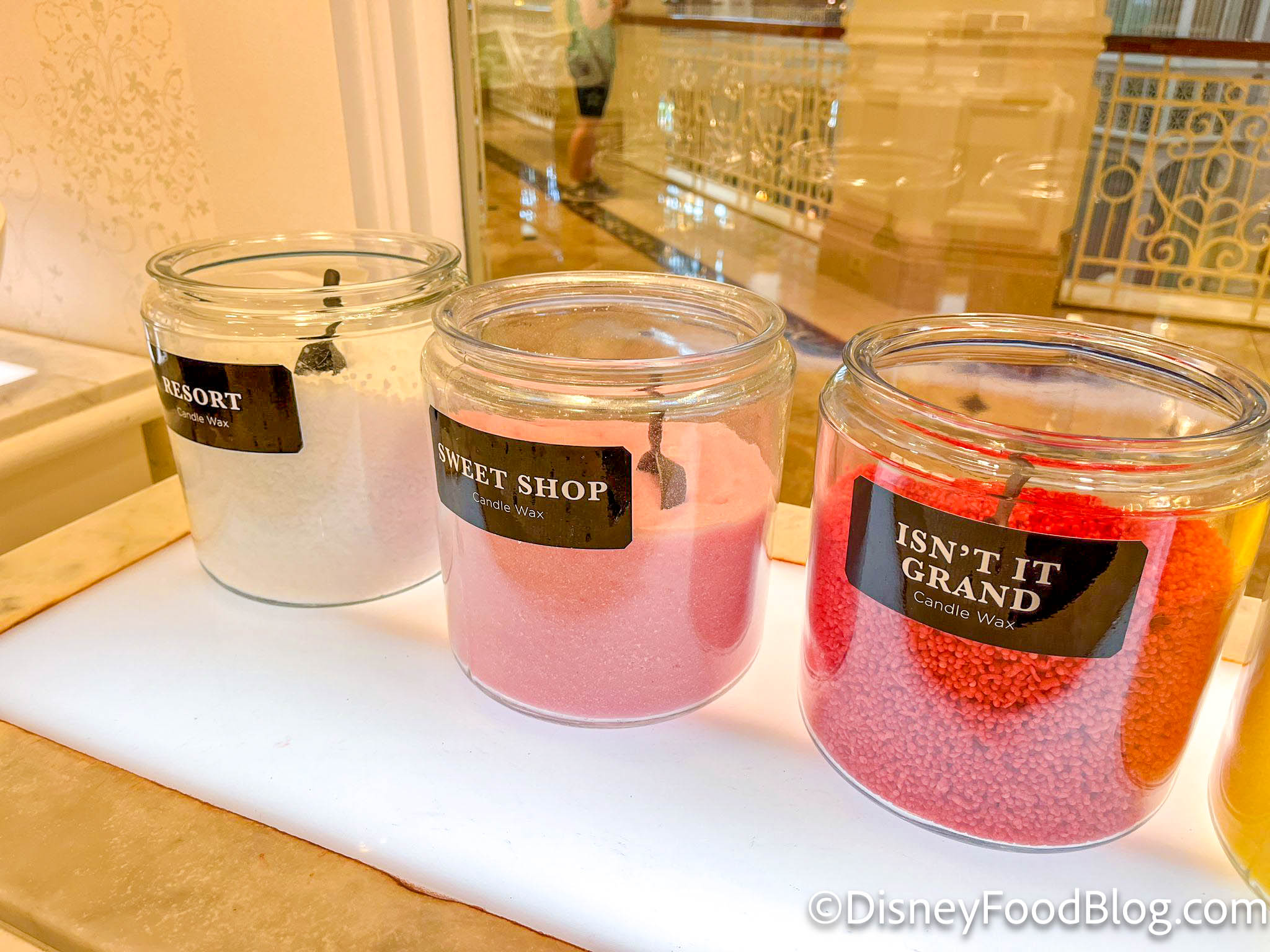 wdw-2023-disneys-grand-floridian-resort-basin-white-make-your-own-candle-disney-scents-8.jpg